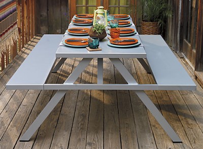 Záhradný stôl a frame picnic table – cb2.com