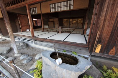 V lete je možné spojiť interiér domu so záhradou. Autor: Tanaka Juuyoh